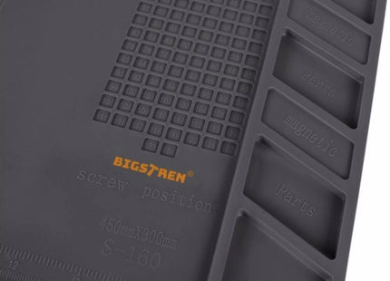 Bigstren - Soldeermat - 30 X 45 Cm - Siliconen Materiaal - 4 Magnetische Vakjes - MBDeals.nl