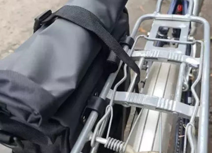 Trizand - Fietstas - 15 Liter Inhoud - Met Afneembare Schouderriem - Extra Reflectoren - MBDeals.nl